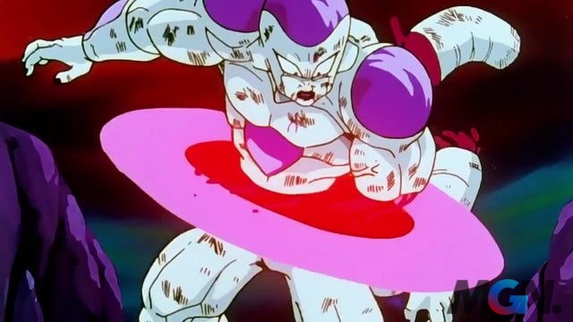 O ataque imprudente de Freeza ao corpo ferido de Goku